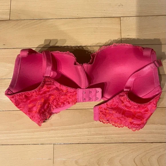 Savage X Fenty Floral Lace Balconette Bra with X Charm in Sweeter Pink Two-Tone - Picture 6 of 10